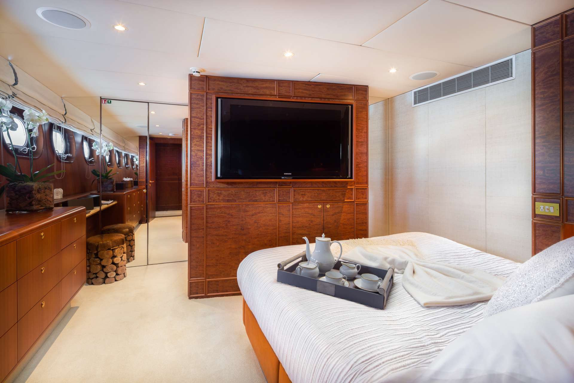 [MOTOR-YACHT-BRAZIL]-10623-8.jpg