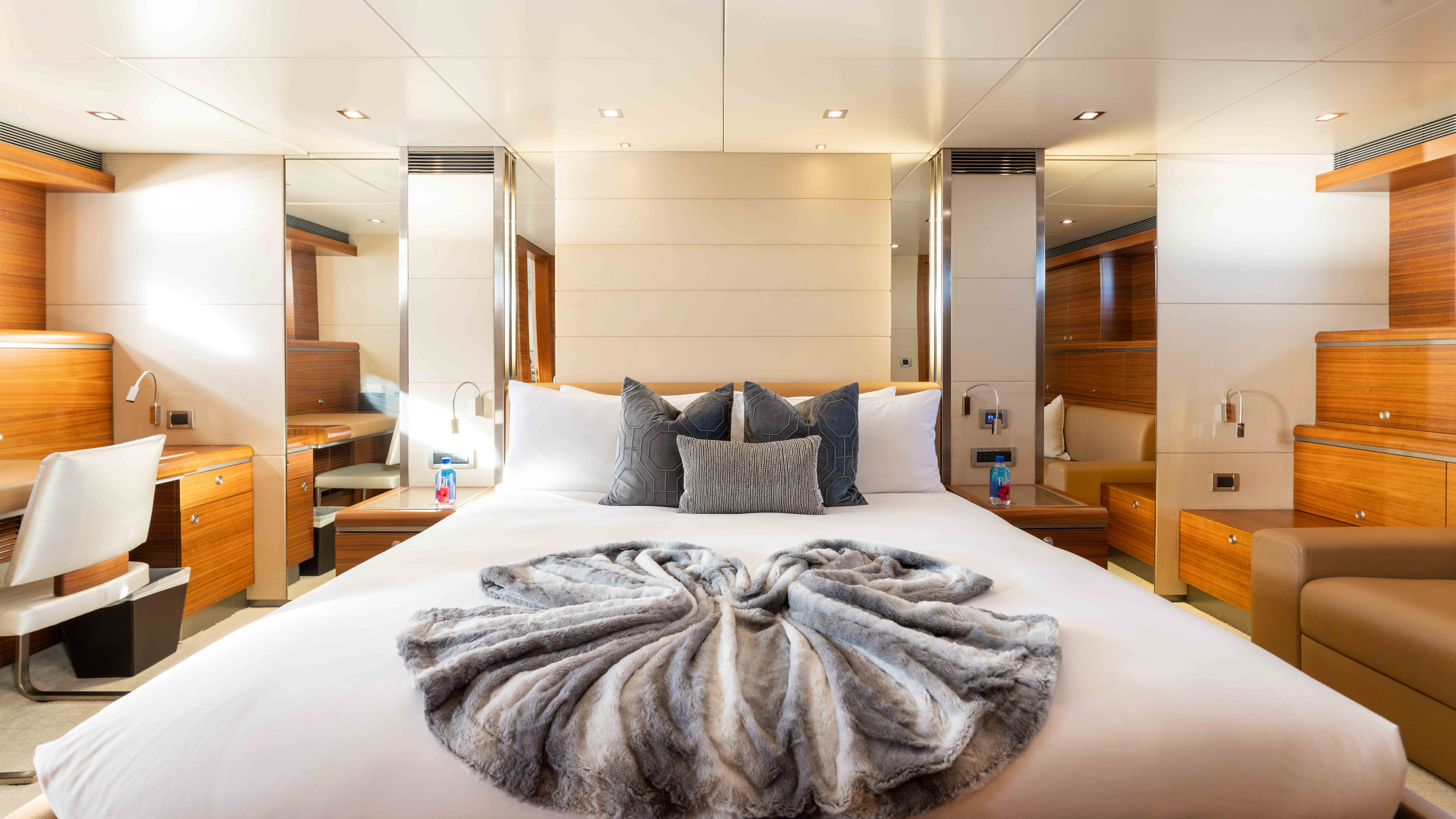[MOTOR-YACHT-BRIO]-10004-57.jpg