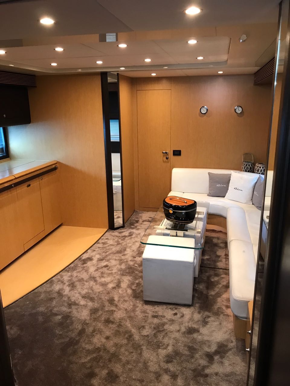 [MOTOR-YACHT-DIABOLIK]-11577-1.jpg