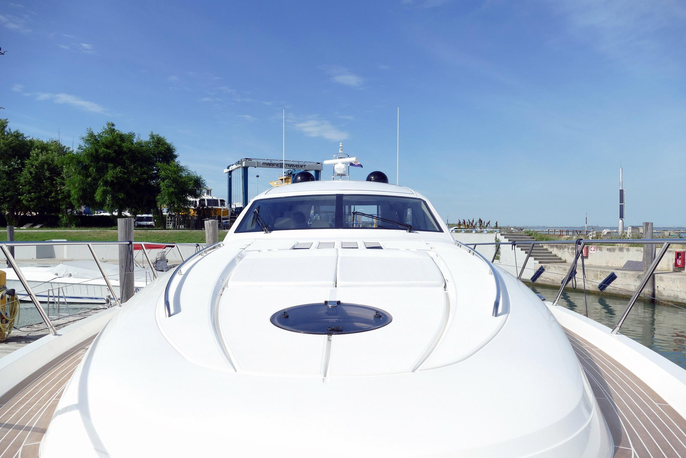 [MOTOR-YACHT-DIN-IV]-11986-3.png