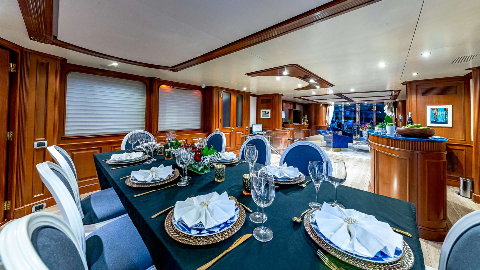 [MOTOR-YACHT-ELIZA-JEAN]-1200-2.jpg