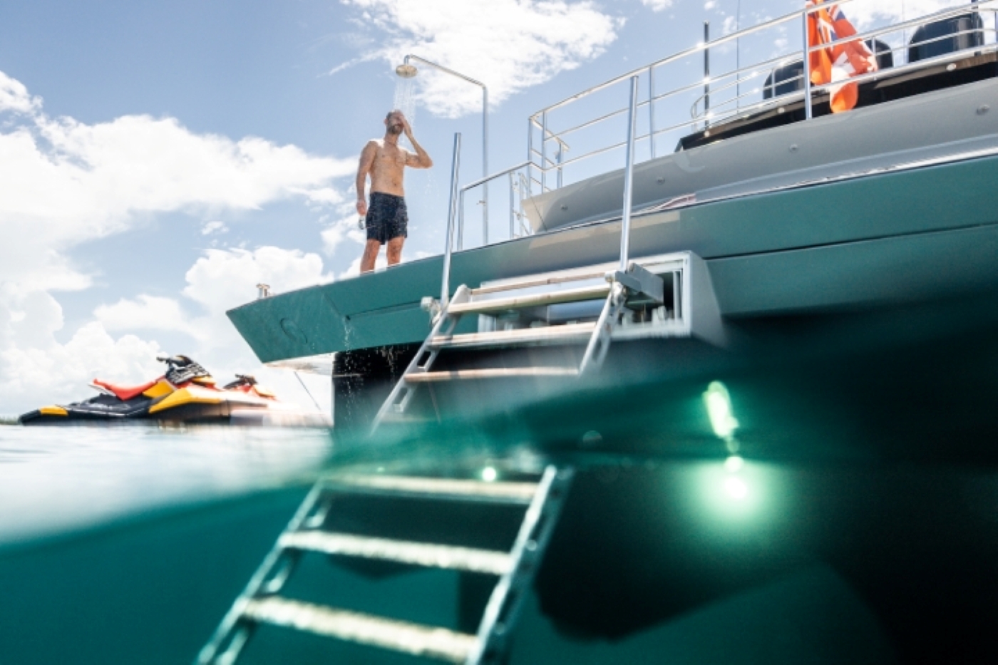 [MOTOR-YACHT-GREY-MATTERS]-10534-12.jpg