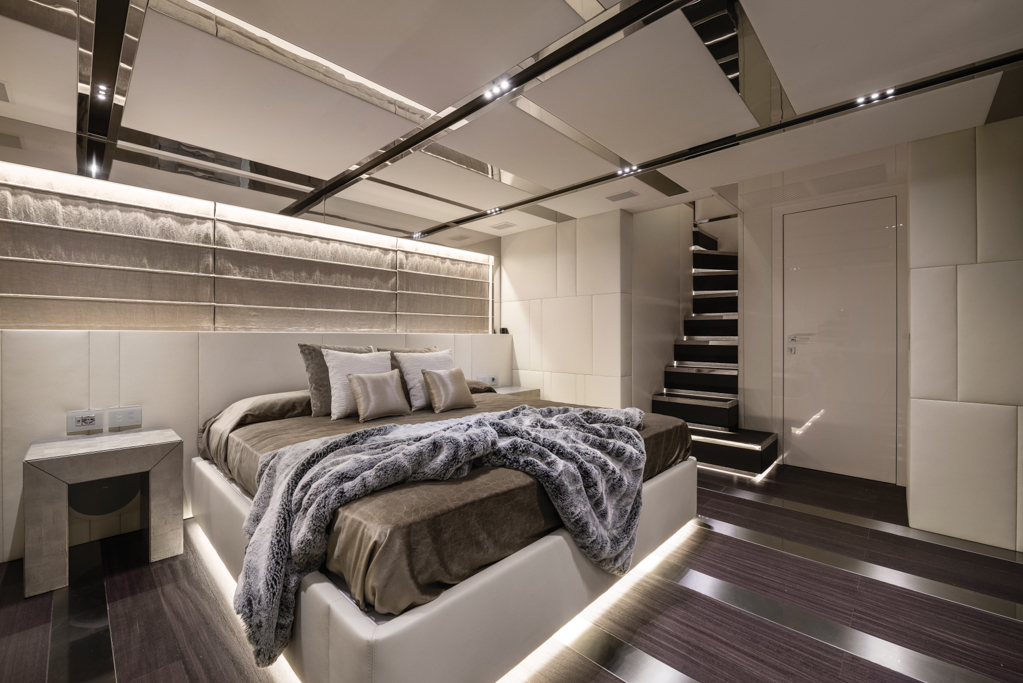 [MOTOR-YACHT-M-CUSTOM-ADMIRAL-SUPERYACHT]-13776-15.jpg