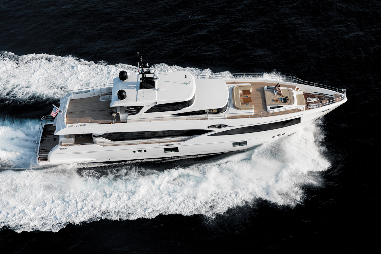 [MOTOR-YACHT-MIA-EX-MAJESTY]-12135-1.jpg