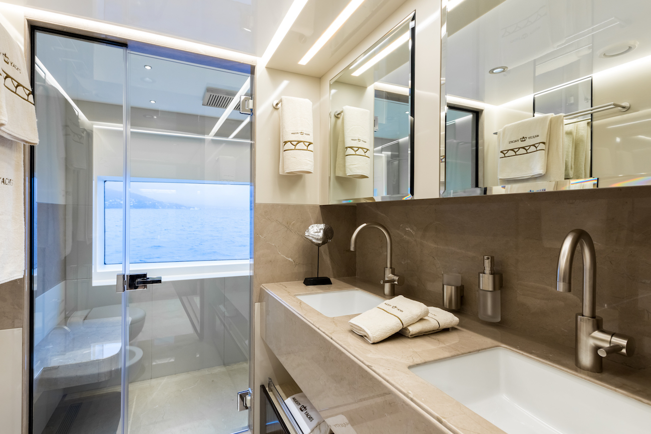 [MOTOR-YACHT-MIA-EX-MAJESTY]-12135-10.jpg