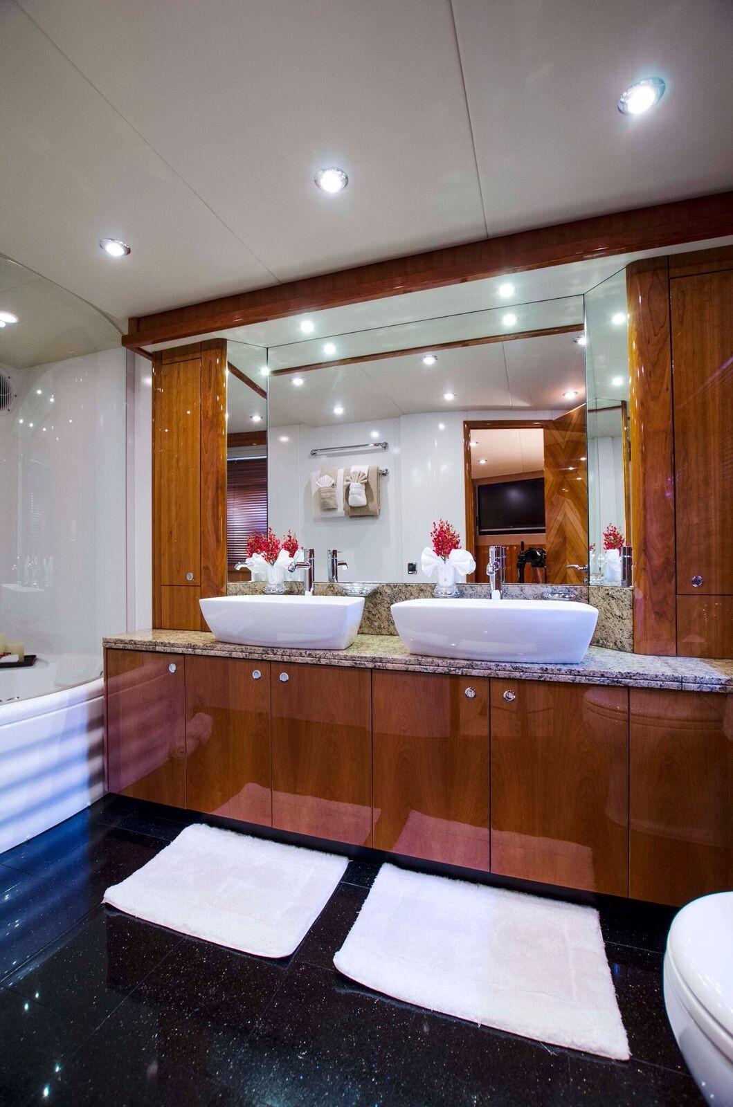[MOTOR-YACHT-PERFECT-VISION]-1030-2.jpg