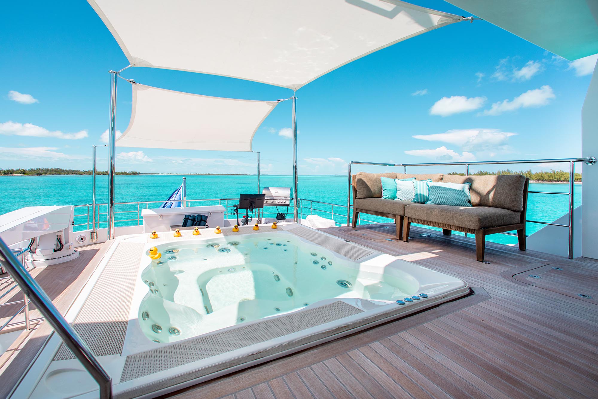 [MOTOR-YACHT-PROJECT-SERENITAS-II]-10612-31.jpg