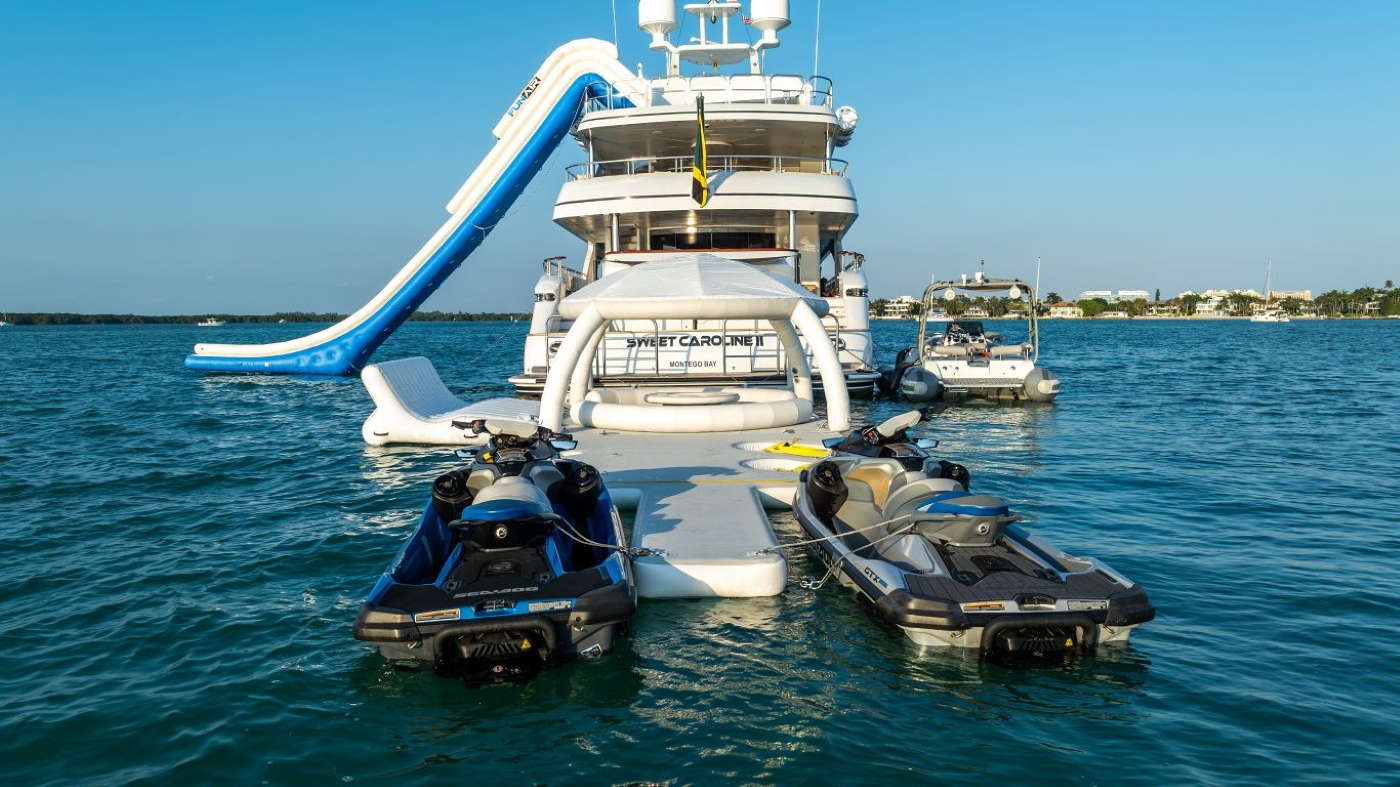 [MOTOR-YACHT-SAPPHIRE-EX-RED-SAPPHIRE-COPY]-11712-25.jpg