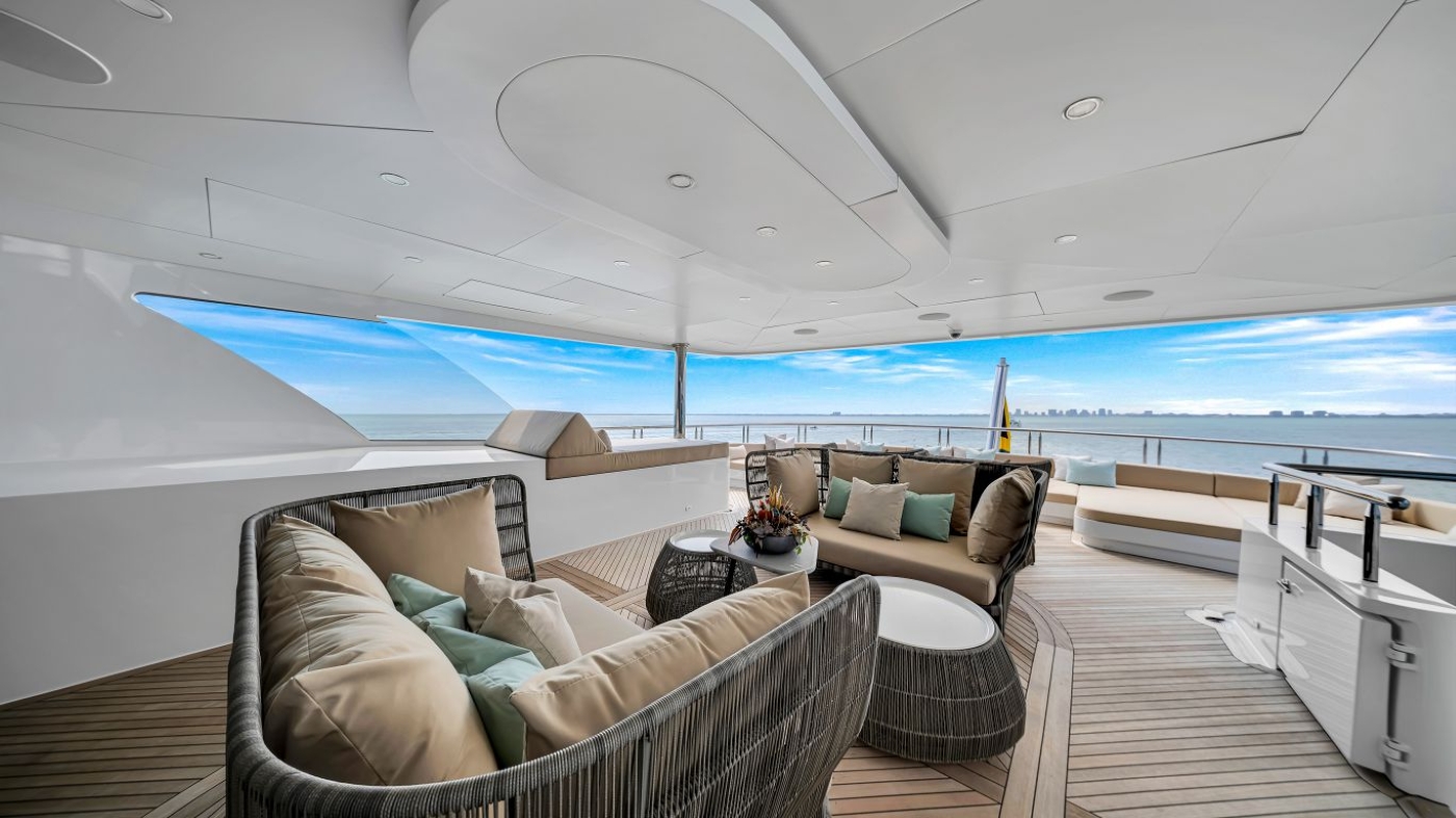 [MOTOR-YACHT-SAPPHIRE-EX-RED-SAPPHIRE-COPY]-11712-34.jpg