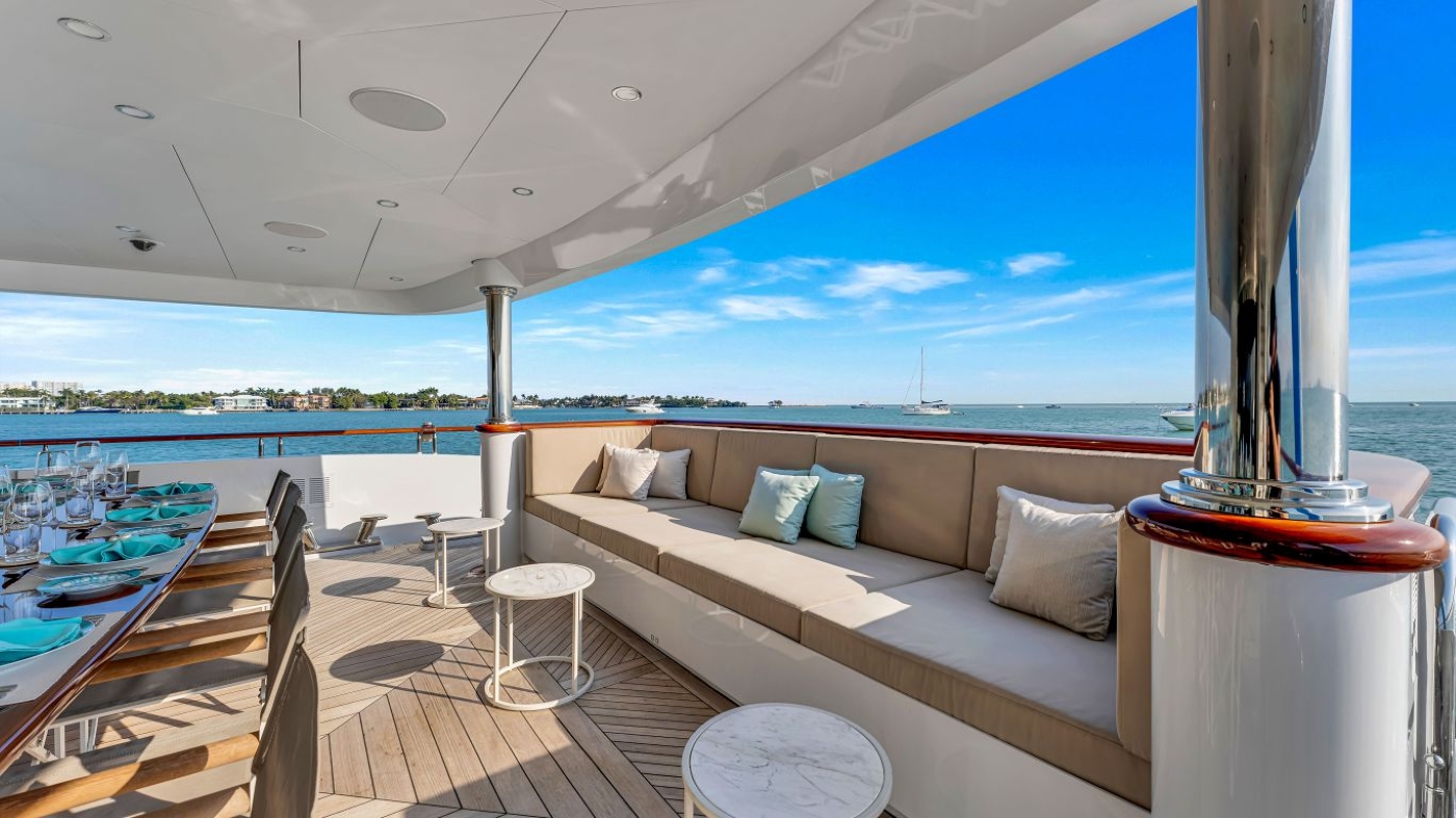 [MOTOR-YACHT-SAPPHIRE-EX-RED-SAPPHIRE-COPY]-11712-37.jpg