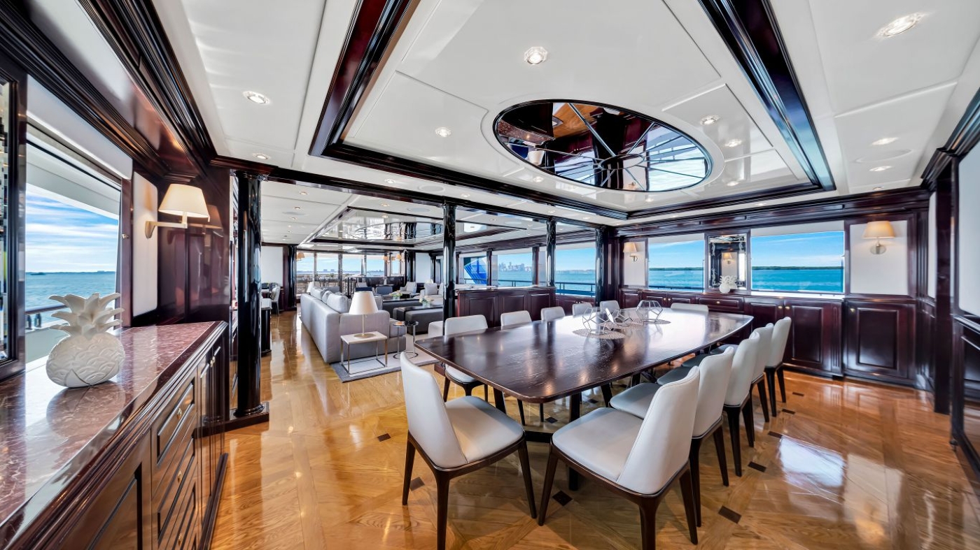 [MOTOR-YACHT-SAPPHIRE-EX-RED-SAPPHIRE-COPY]-11712-40.jpg