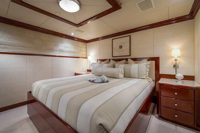 [MOTOR-YACHT-SCOTT-FREE-EX-MARATHON]-1162-58.jpg