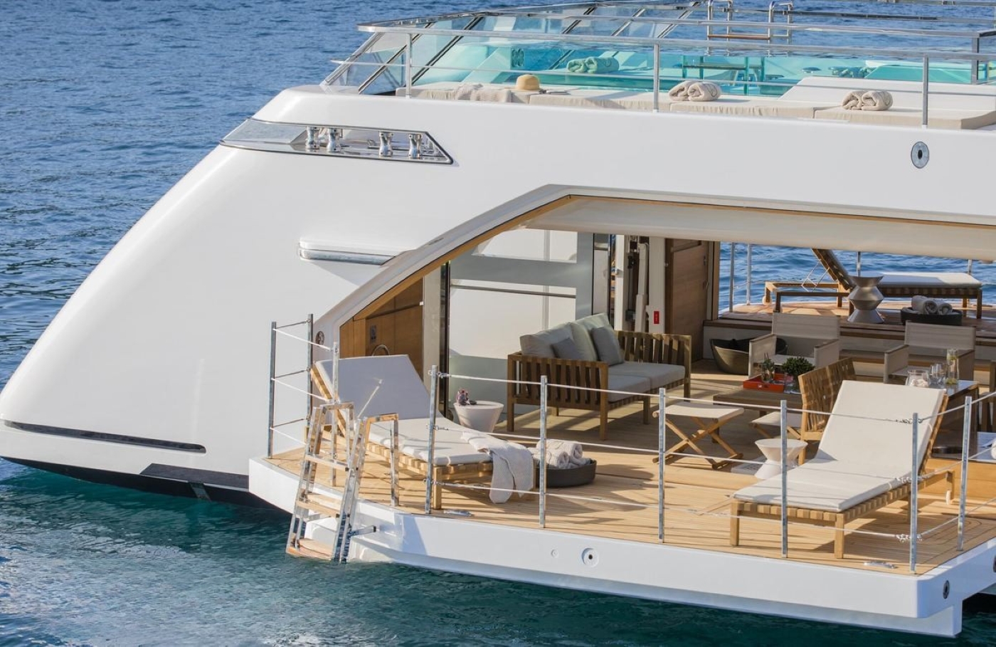 [MOTOR-YACHT-SEVENS-SINS-M]-10426-12.jpg