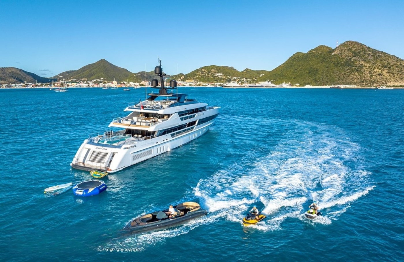 [MOTOR-YACHT-SEVENS-SINS-M]-10426-3.jpg