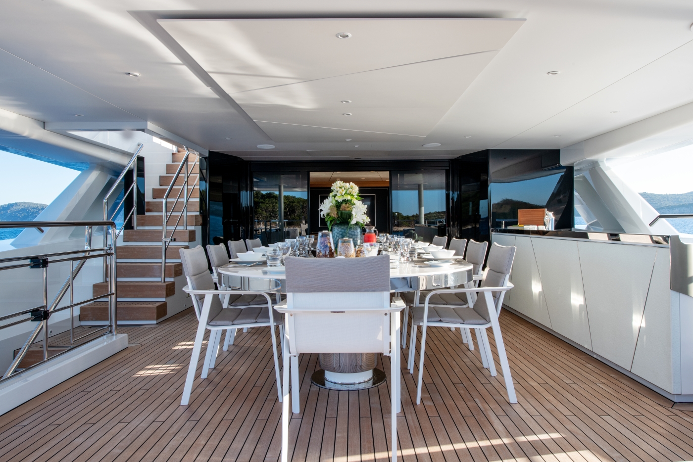 [MOTOR-YACHT-SILVER-FOX]-12256-33.jpg
