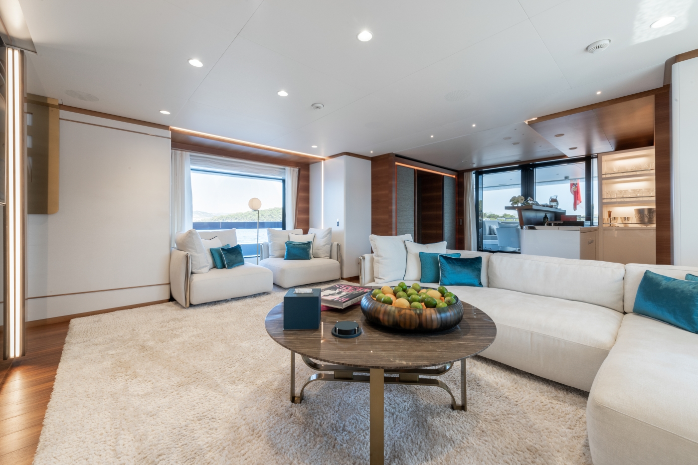 [MOTOR-YACHT-SILVER-FOX]-12256-42.jpg