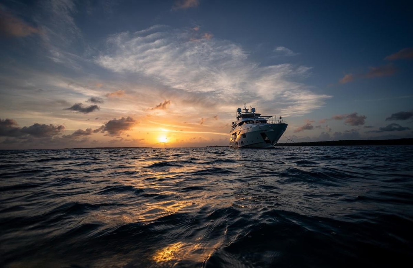 [MOTOR-YACHT-SKYLER]-10596-3.jpg