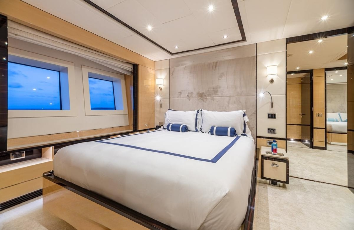 [MOTOR-YACHT-SKYLER]-10596-44.jpg