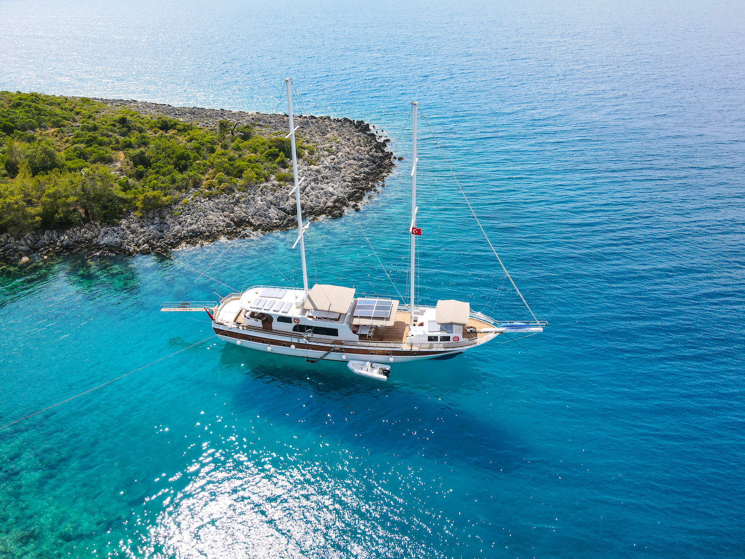 [MOTORSAILER-GULET-YACHT-QUEEN-OF-RTT]-13985-13.jpg