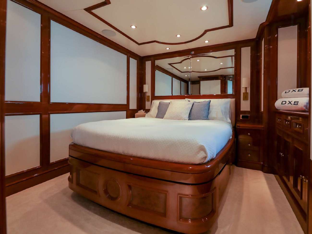 [MY-DXB]-10255-44.jpg