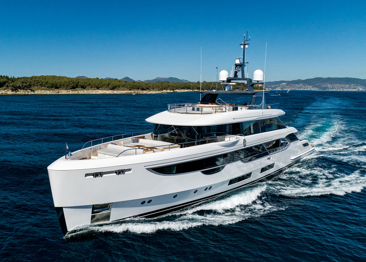 [MY-M-BENETTI-MOTOR-YACHT]-13958-3.jpg