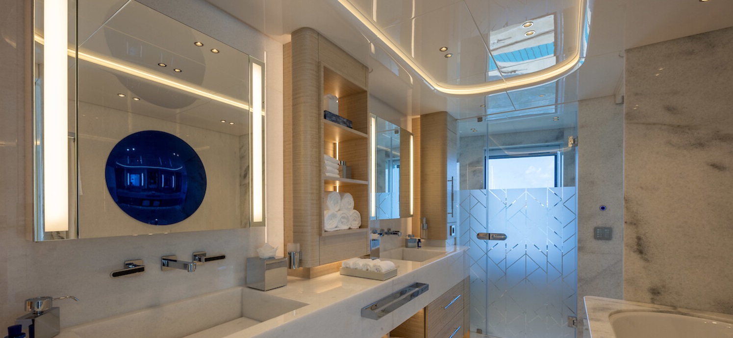 [MY-M-MENGI-YAY-SUPERYACHT]-14977-12.jpg