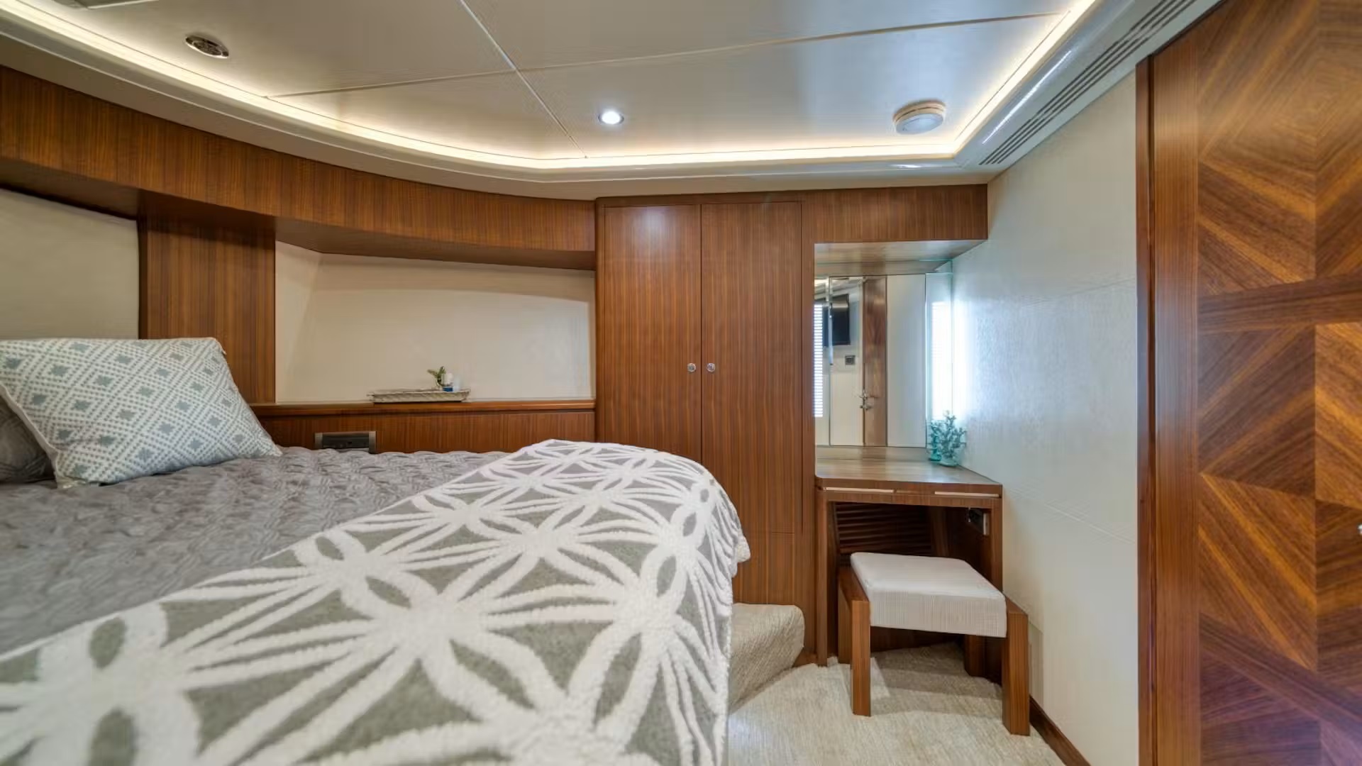 [MY-SANCTUARY-EX-SEA-NOTE]-15344-12.jpg