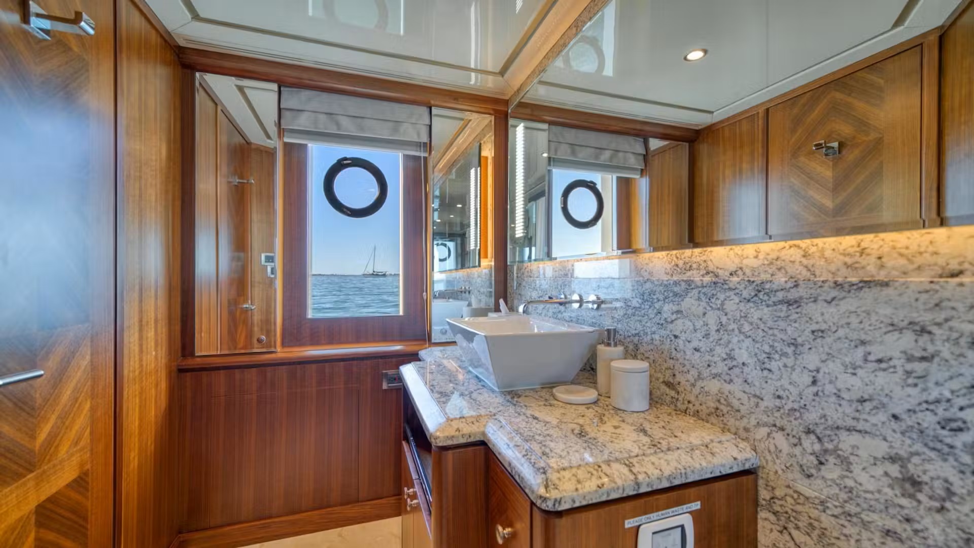 [MY-SANCTUARY-EX-SEA-NOTE]-15344-15.jpg