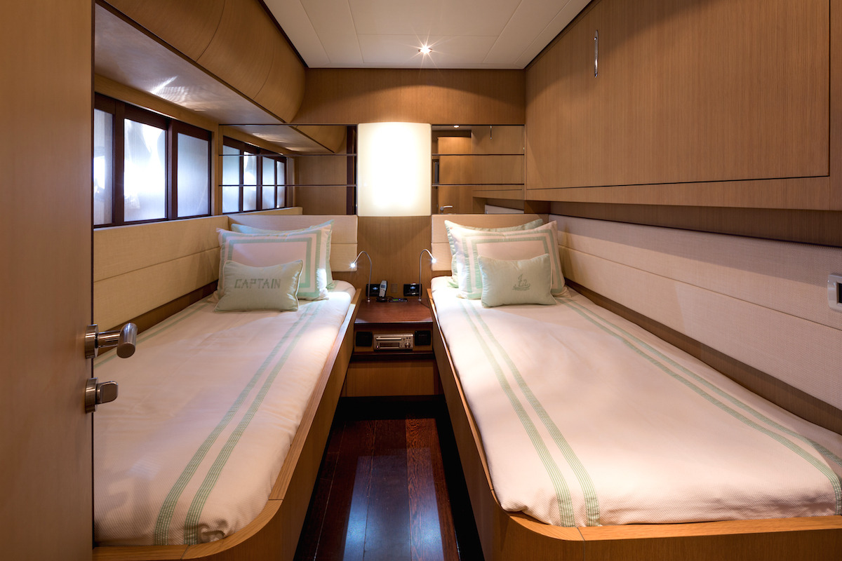 [MY-Z]-11650-5.jpg