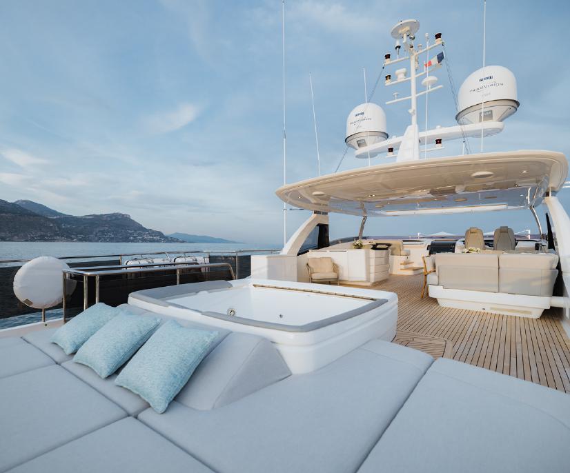 [RIVIERA-LIVING-EX-LADY-SORAYA-WHITE-DREAM]-14254-11.jpg
