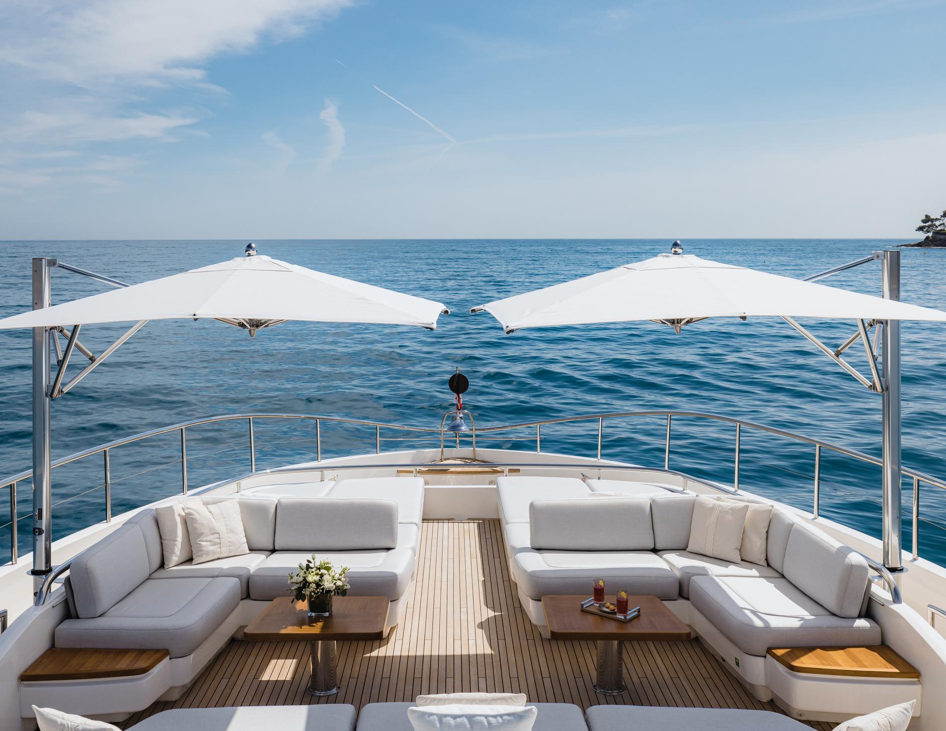 [RIVIERA-LIVING-EX-LADY-SORAYA-WHITE-DREAM]-14254-13.jpg