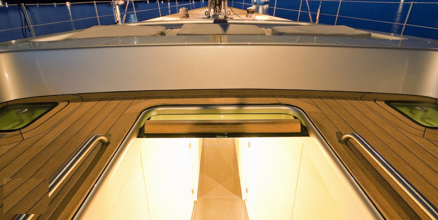 [SAILING-YACHT-DARK-SHADOW]-1405-18.jpg