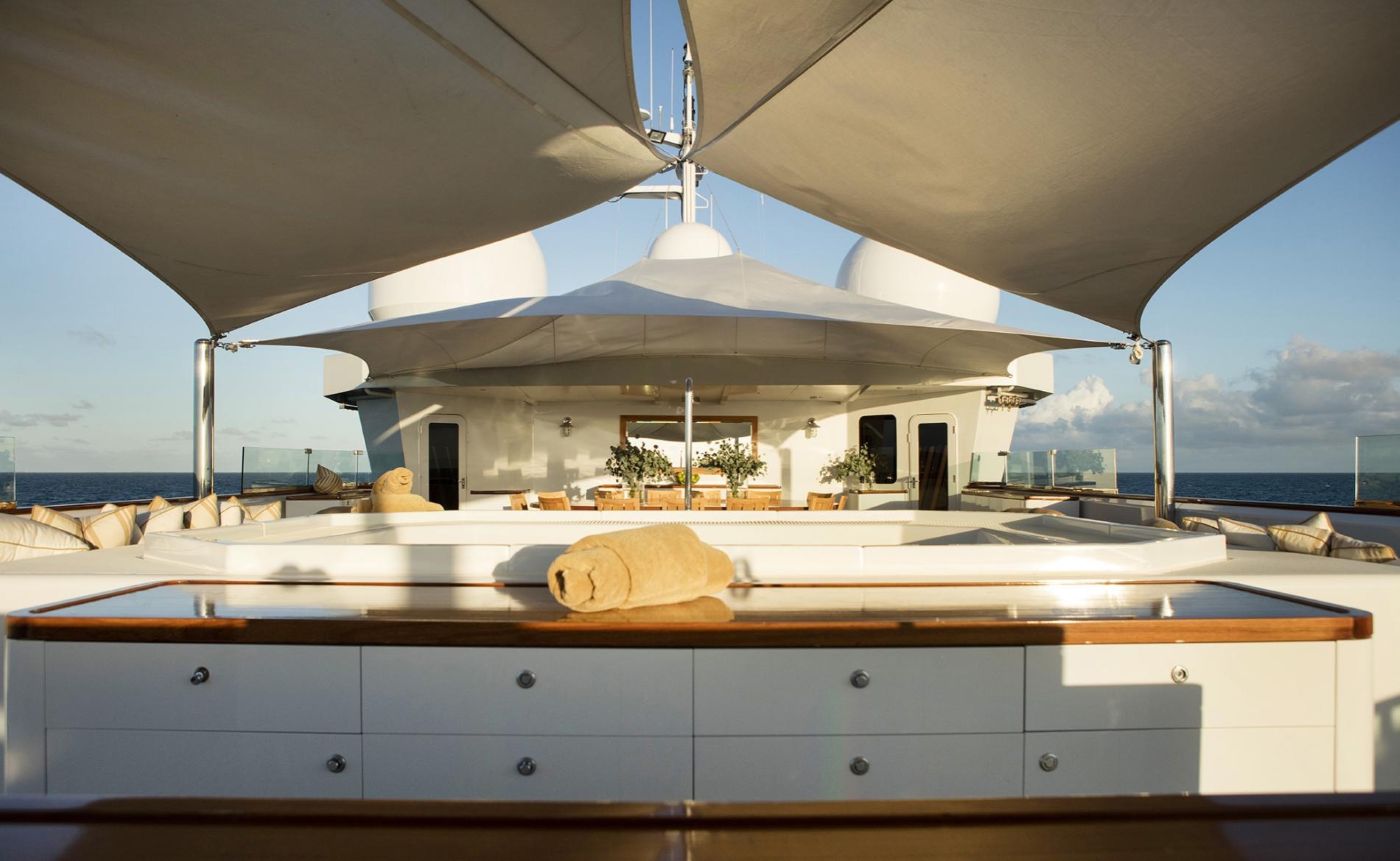 [SHADOW-SUPPORT-YACHT-SURI]-1460-57.jpg