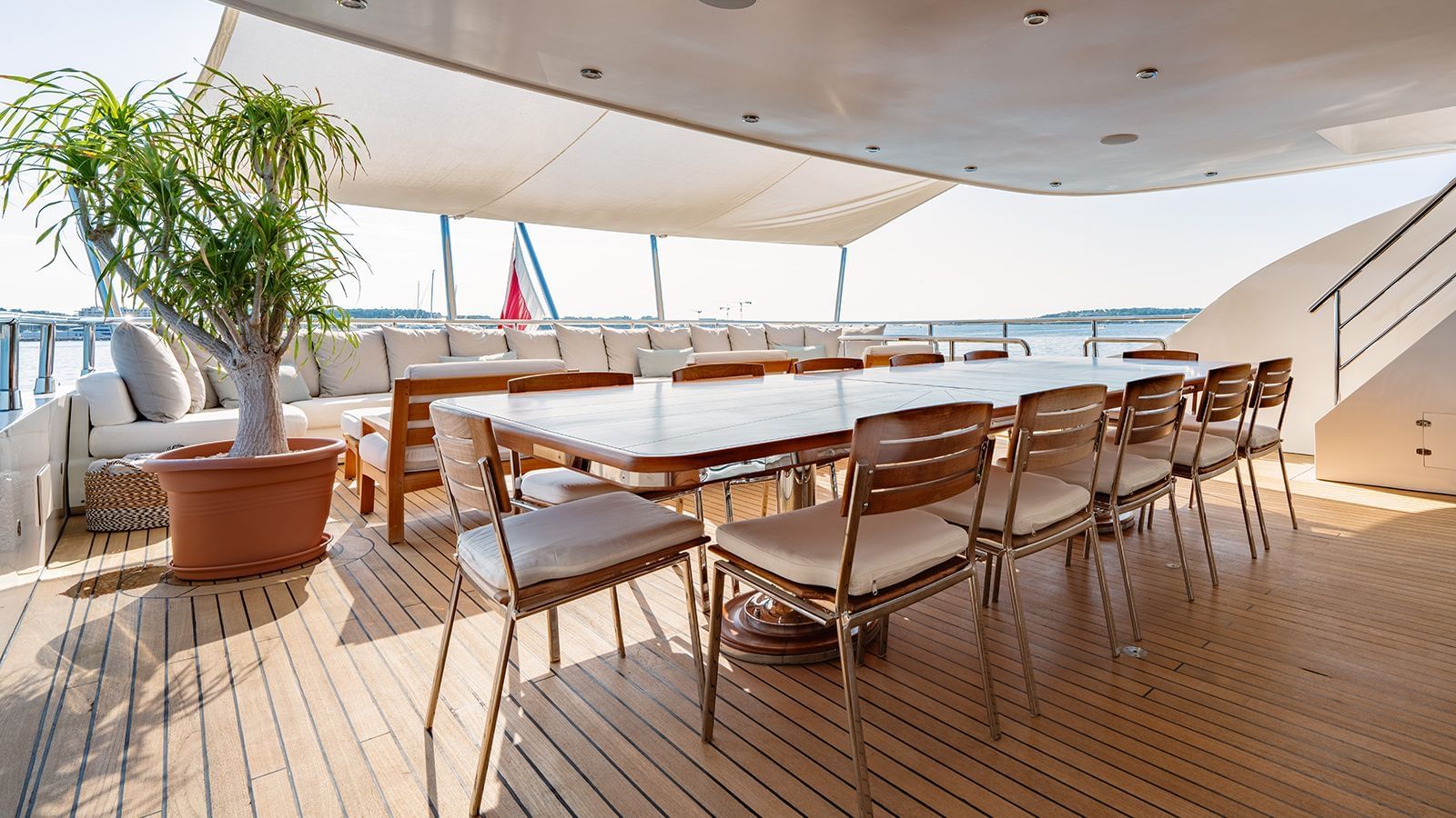 [SUPER-YACHT-FATHOM]-1333-19.jpg
