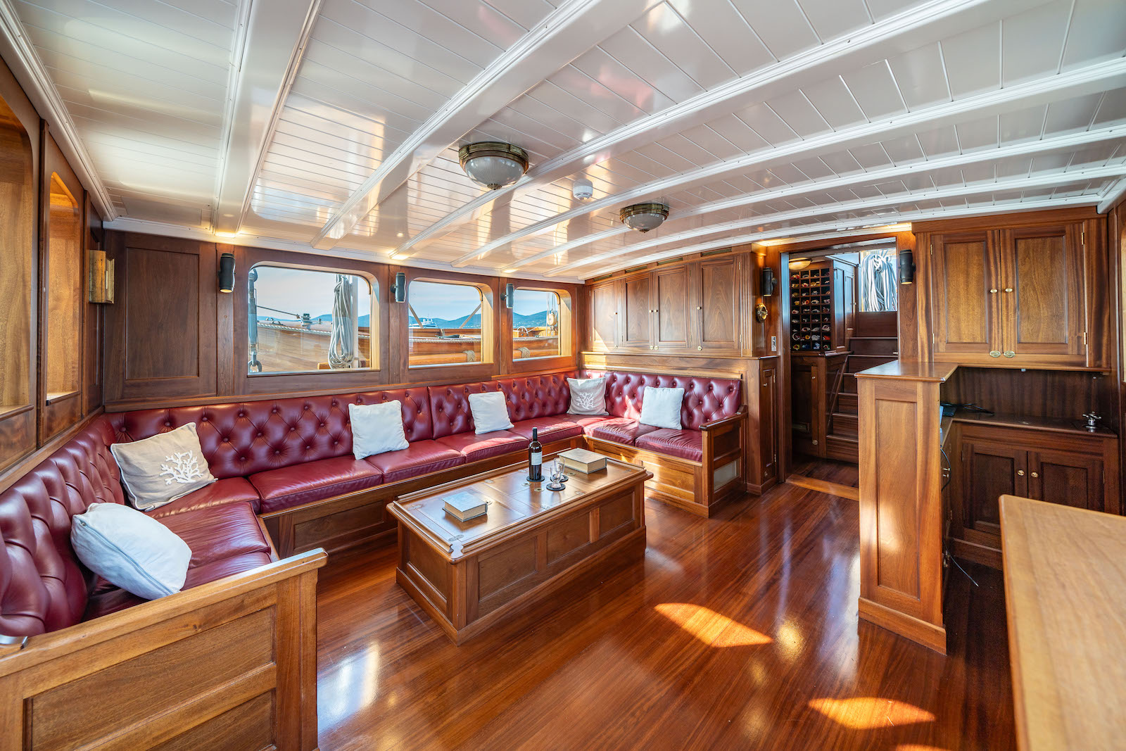 [SY-TRINAKRIA]-10391-28.jpg