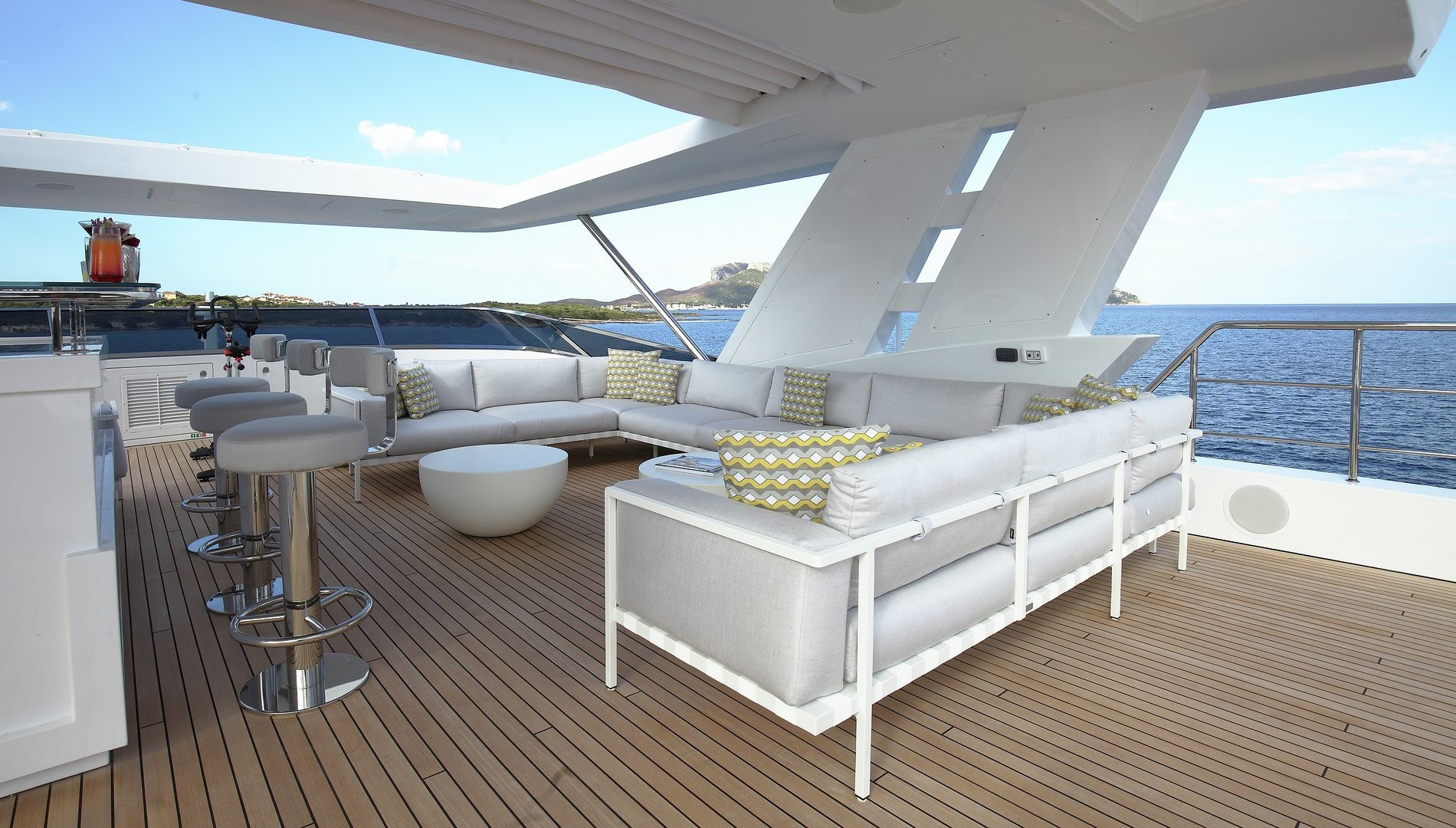 [VELOCE--LUXURY-SUPERYACHT-BY-BENETTI]-12001-12.jpg