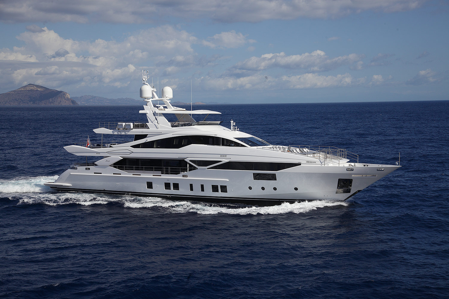 [VELOCE--LUXURY-SUPERYACHT-BY-BENETTI]-12001-7.jpg