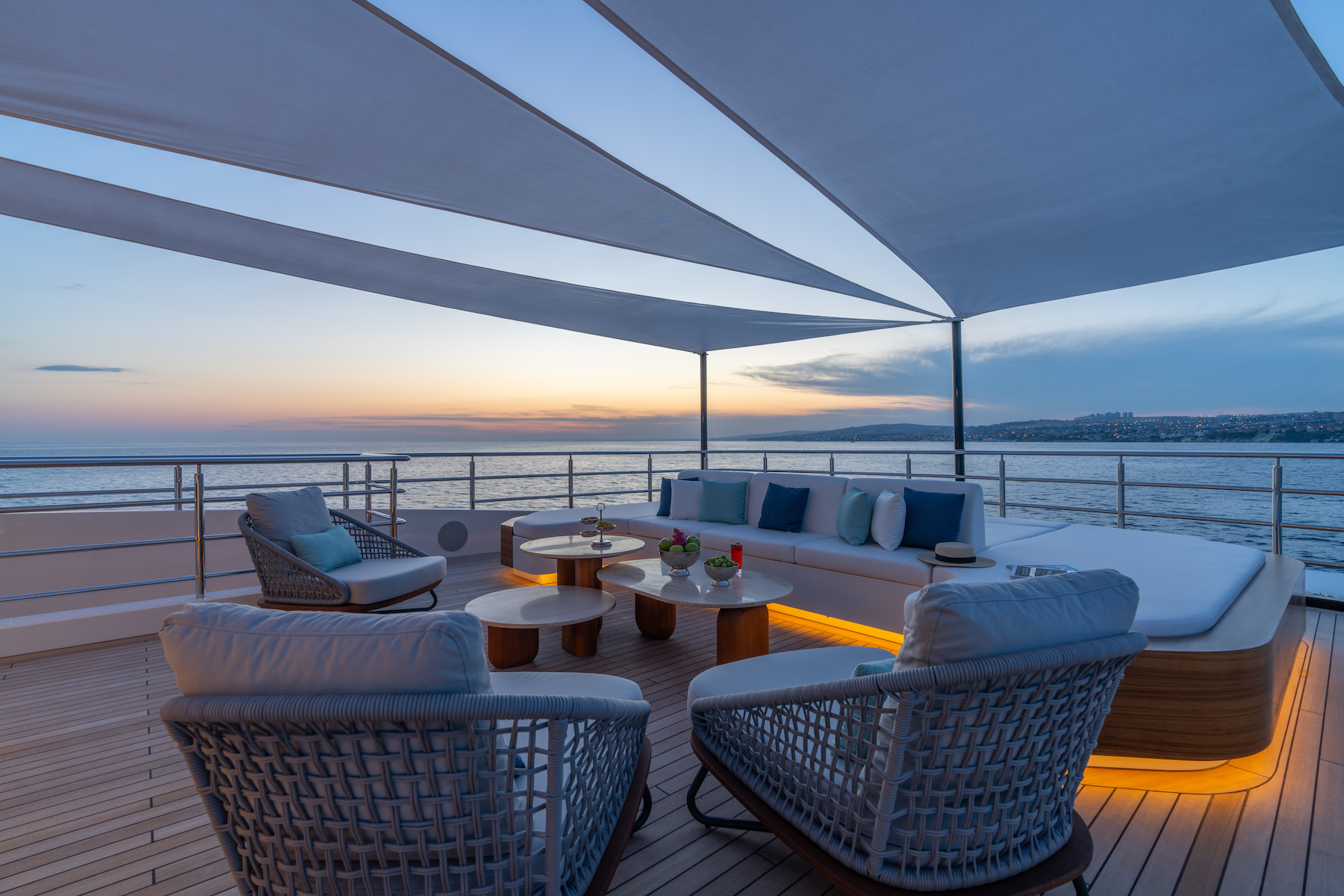 [YACHT-BILGIN]-12924-15.jpg
