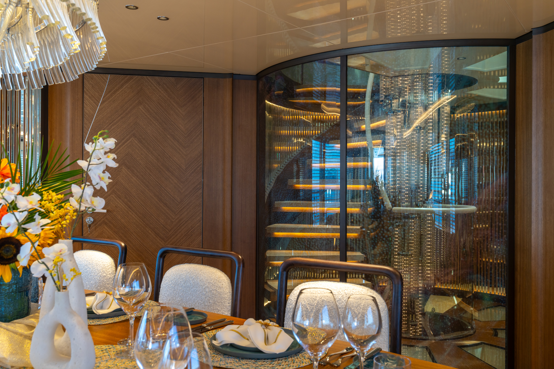 [YACHT-BILGIN]-12924-20.jpg