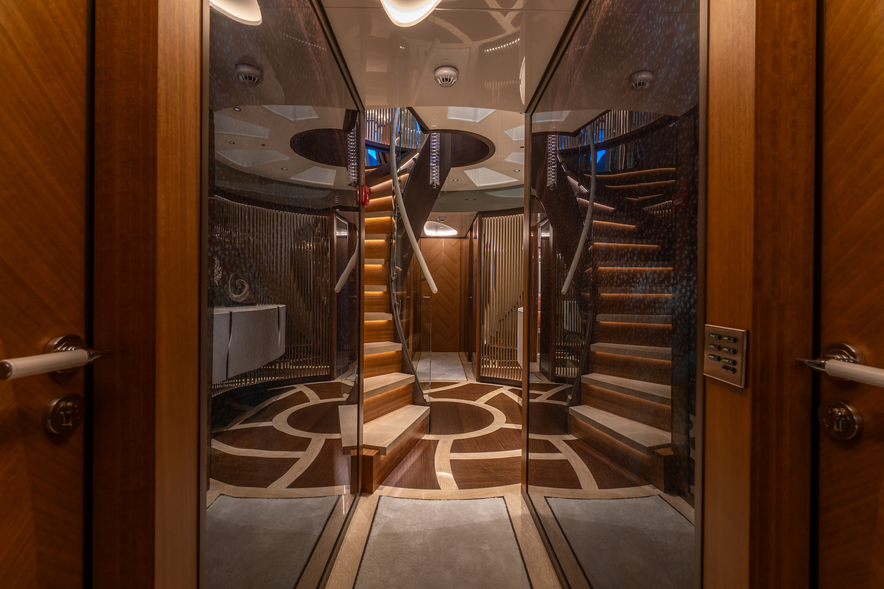 [YACHT-BILGIN]-12924-31.jpg
