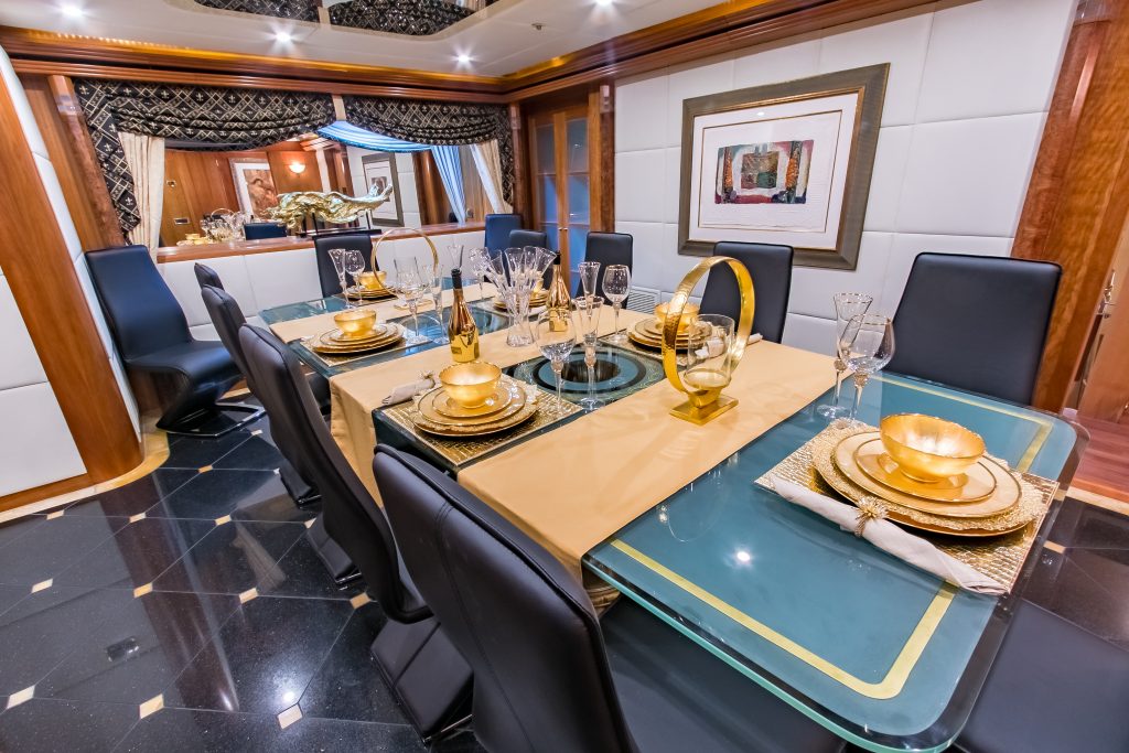 [YACHT-CABERNET]-12668-5.jpg