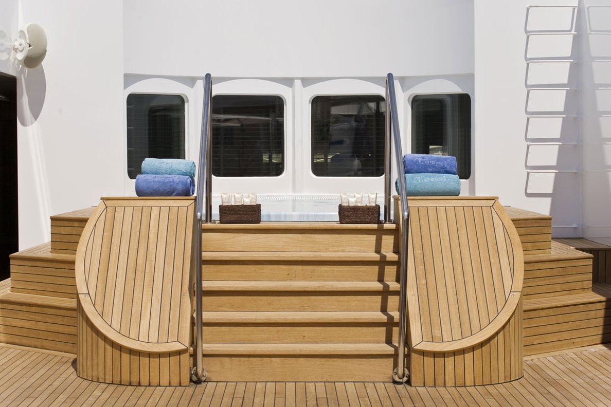 [YACHT-LAUREN-L]-1040-19.jpg