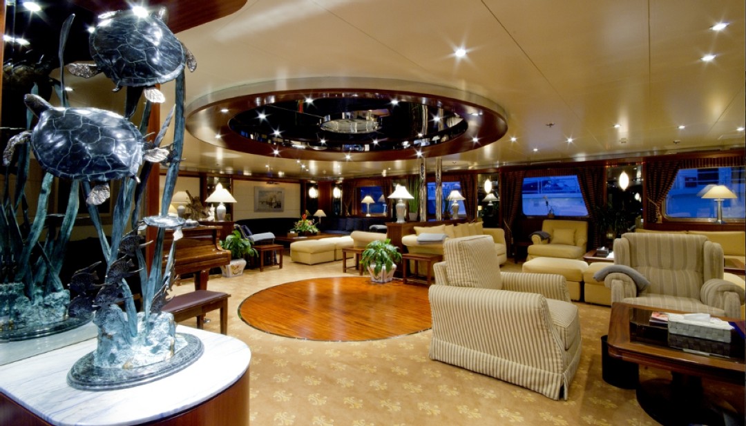 [YACHT-LAUREN-L]-1040-25.jpg