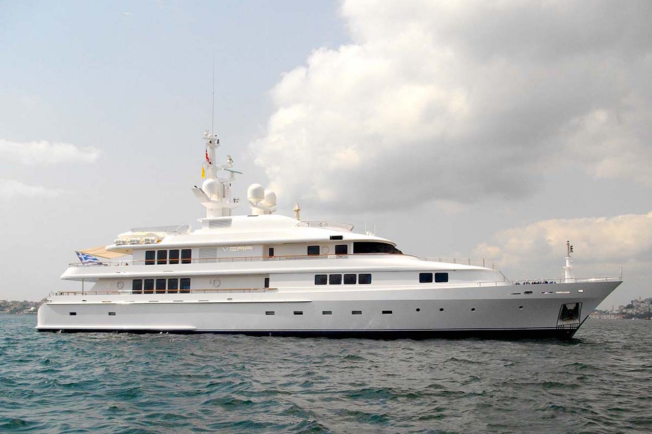 01-Vera-superyacht-profile.jpg