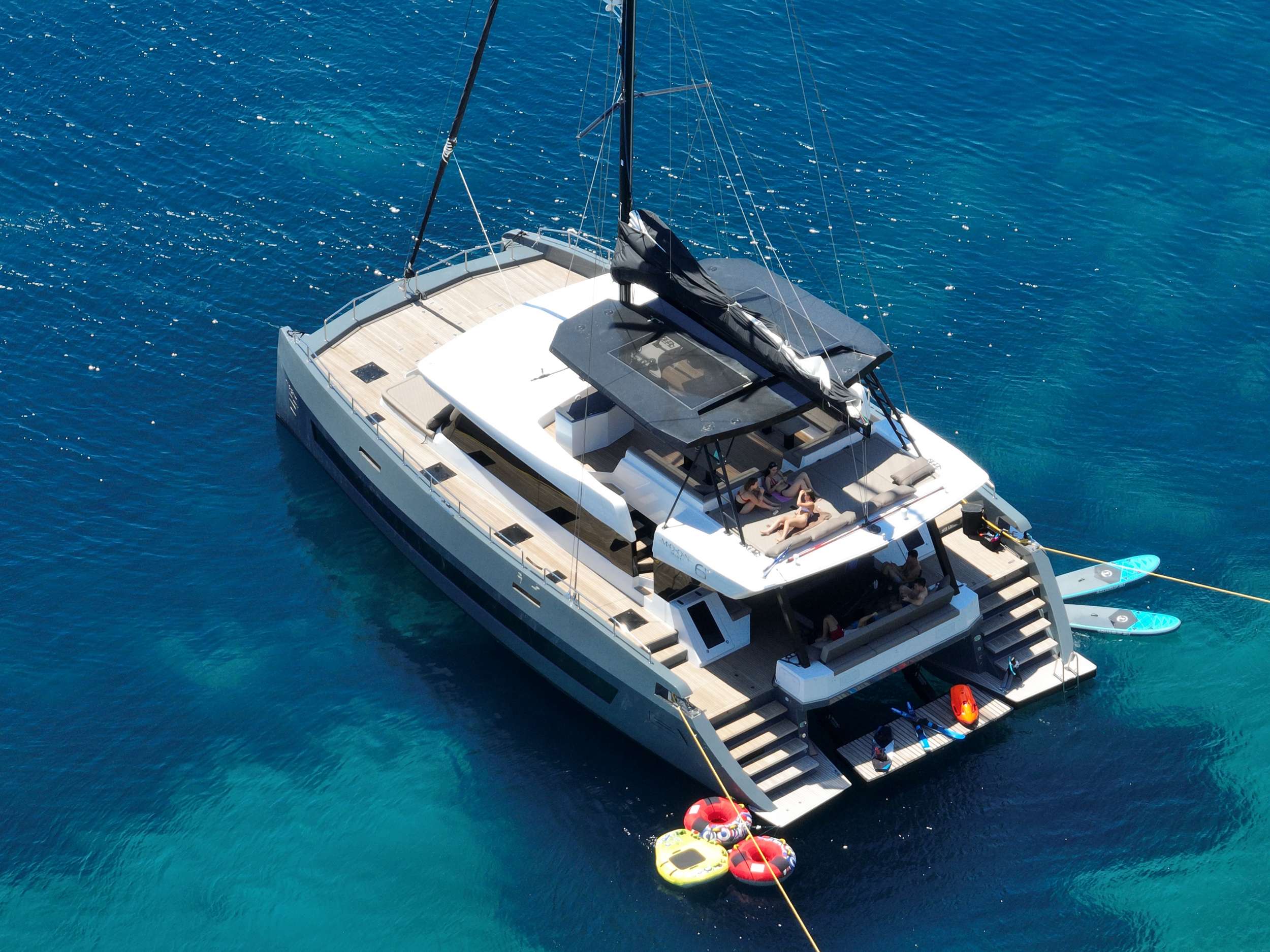 1.1 Luxury yacht MOONLIGHT.jpg