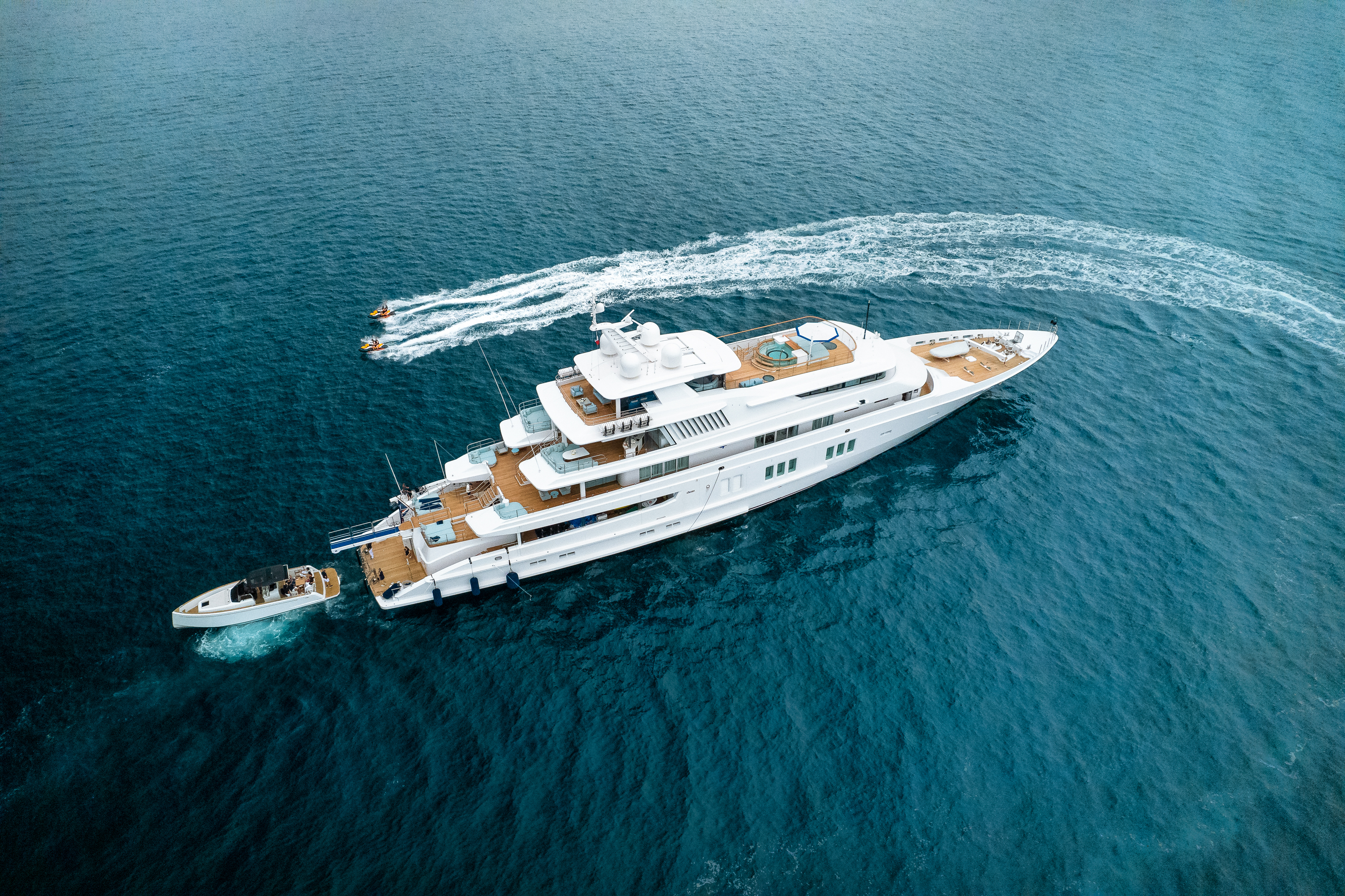 1.1 Super yacht CORAL OCEAN.jpg