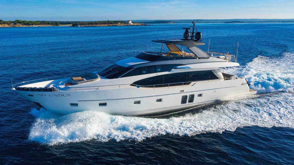 1.2 Super yacht SECUNDUS running.jpg