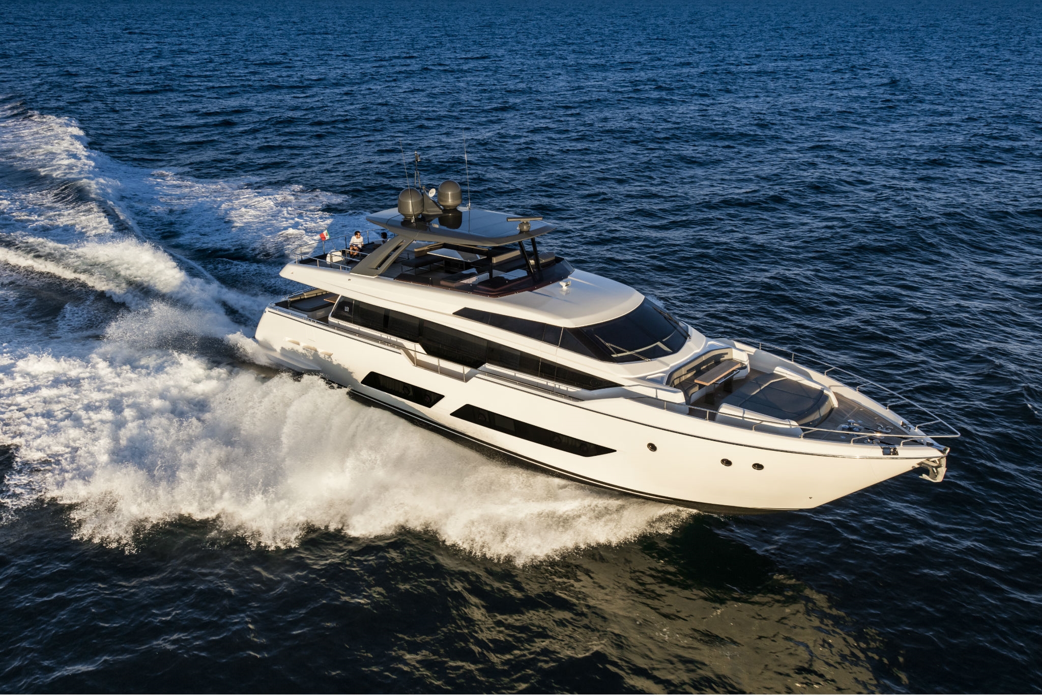 1.2 Super yacht YEMAJA.jpg