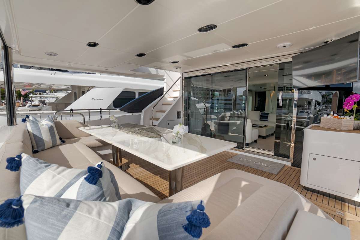 1.3 Motor yacht SEA OWL.jpg