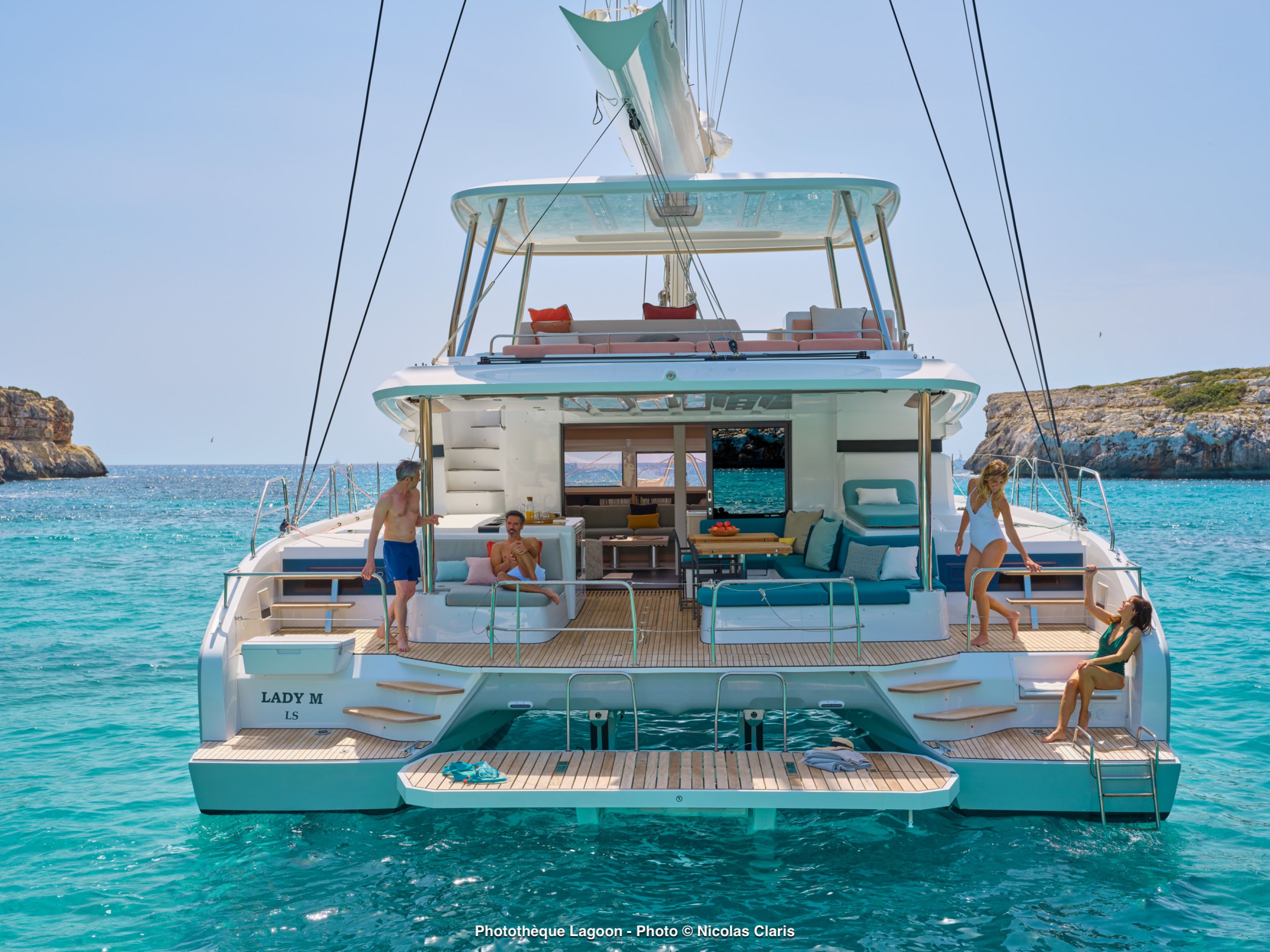 1.3 Super yacht VERINA STAR.jpg